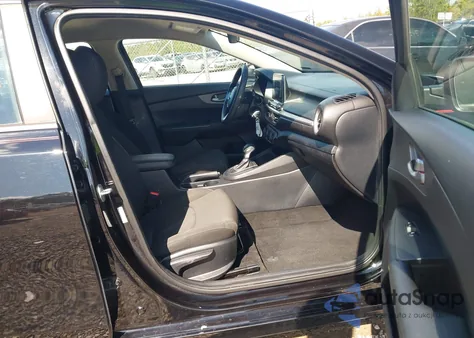 2020 Kia Forte Lxs из США, поврежденный, VIN 3KPF24AD6LE142779